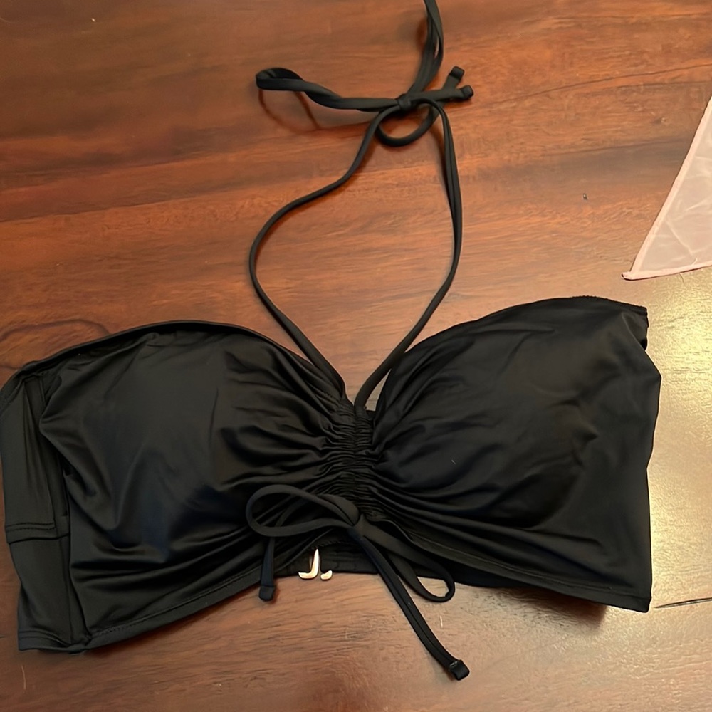 Black swim top xl